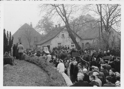 Sengwarder_Kirchenglocken_Reemtsma